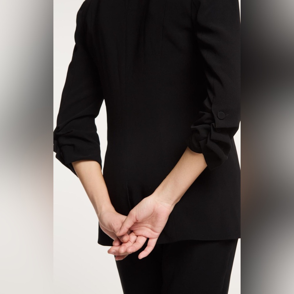 NWT Cinq a Sept Black Single-Button crepe touched Blazer Khloe black 0 CURRENT - Picture 3 of 4